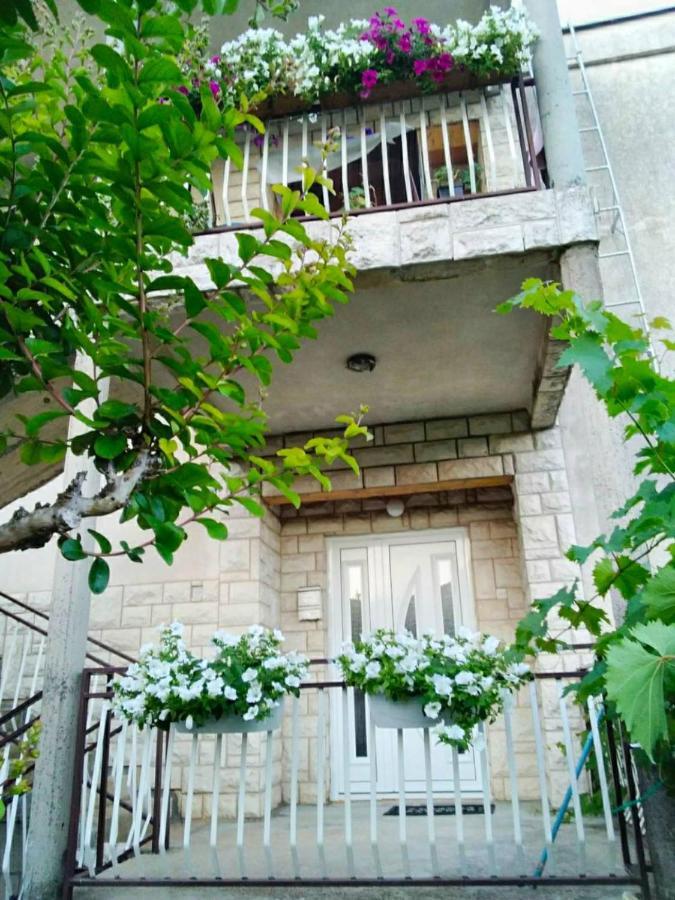 Cvijetna Oaza Apartment Trebinje Exterior foto